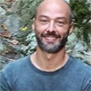 Docente in storia e filosofia impartisce lezioni a domicilio o da remoto per studenti delle scuole secondarie di ogni grado